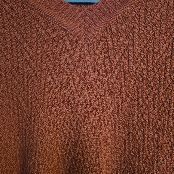 Talbots Men's Red V-Neck Pullover Sweater, Baby Alpaca Wool & Silk, XL - Picture 4 of 8